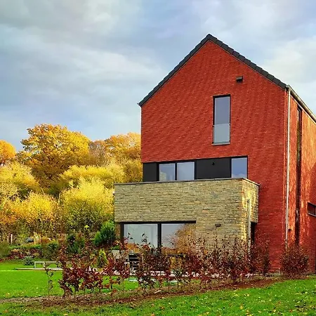 ホームステイ Fredhousedurbuy 1 デュルビュイ